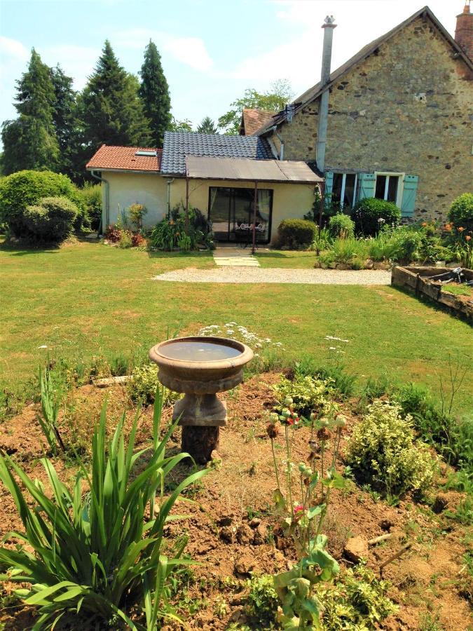 La Porcherie Chambre D'Hote - Ilse'S Garden Chair المظهر الخارجي الصورة